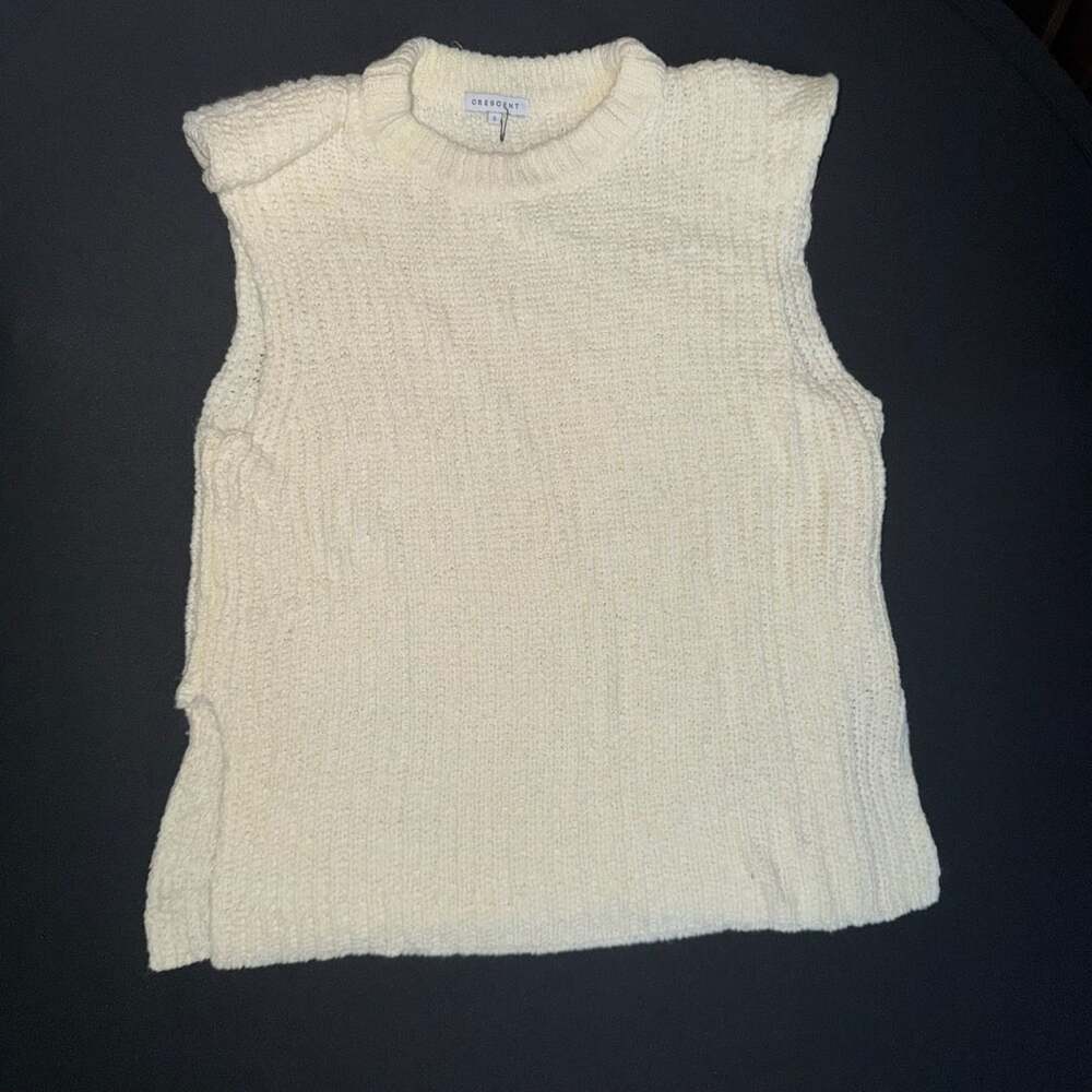 Crescent Cream Knit Sleeveless Sweater Vest Size S